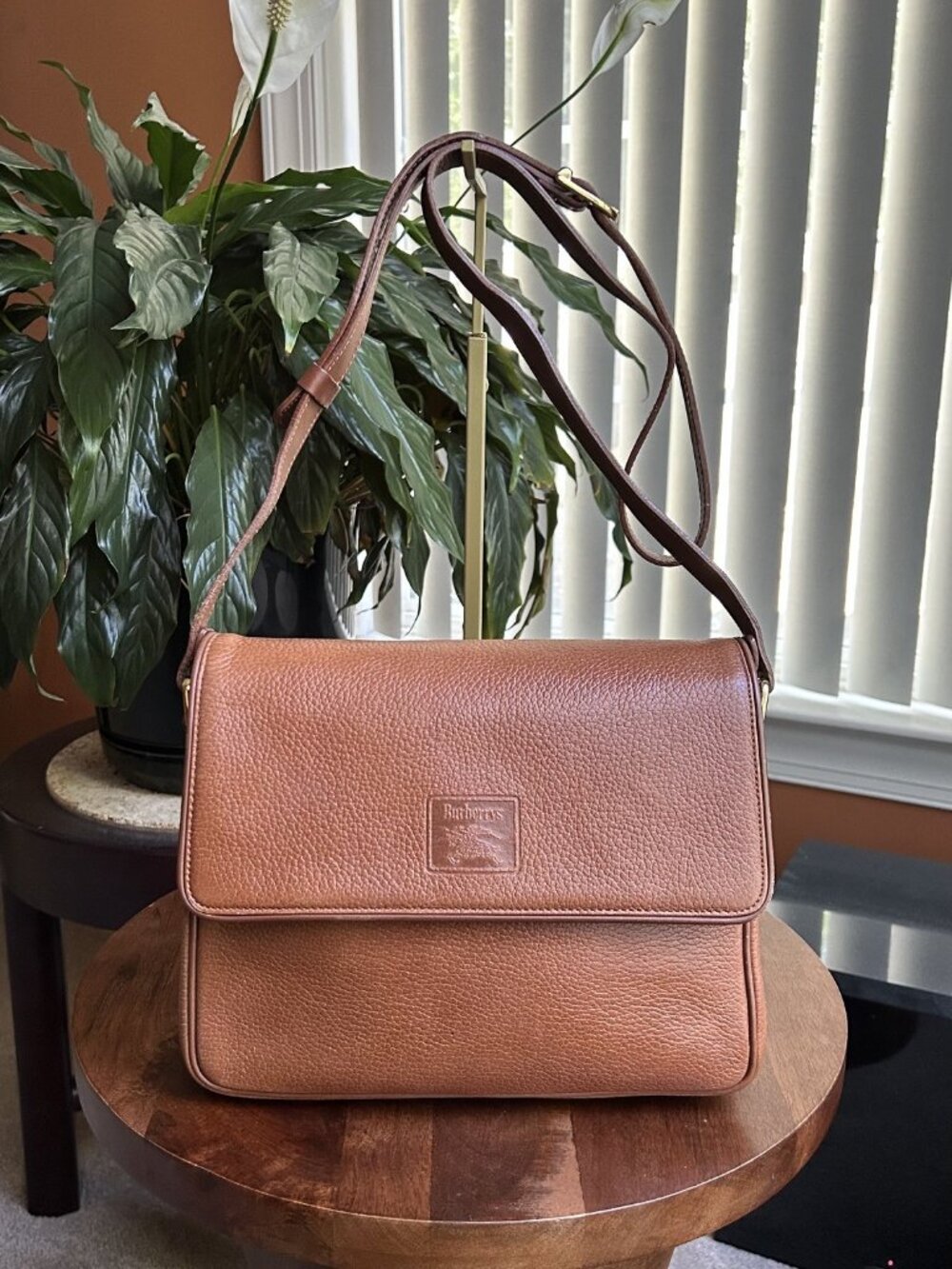 BURBERRY Flap Saddle Bag, British Tan